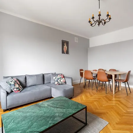 Marszalkowska 34 * Varsóvia