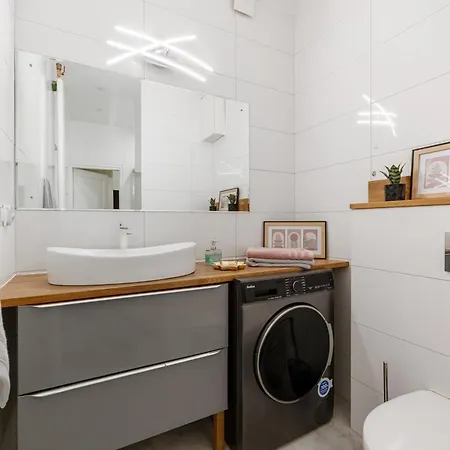 Marszalkowska 34 * Warszawa